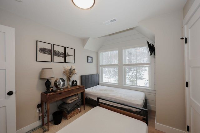 109 Weirs Blvd Unit 5, Laconia, NH 03246