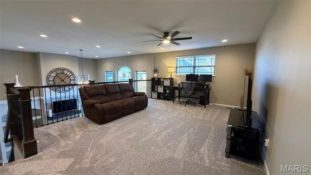 6107 Knights Table Court, St Charles, MO 63304