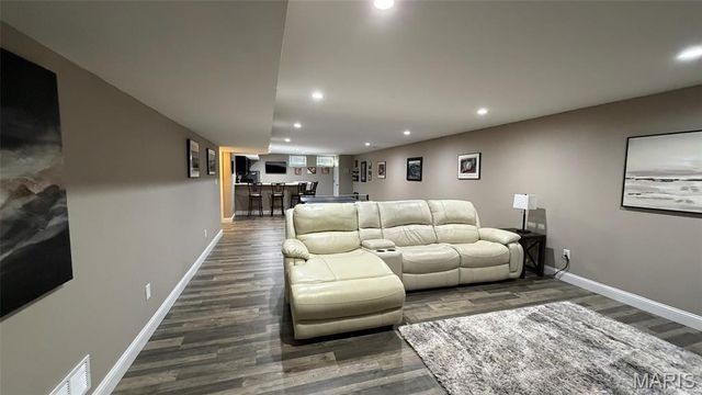 6107 Knights Table Court, St Charles, MO 63304