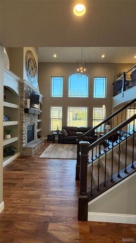 6107 Knights Table Court, St Charles, MO 63304