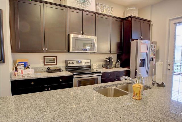 94 BOARDWALK AVENUE, Oviedo, FL 32765