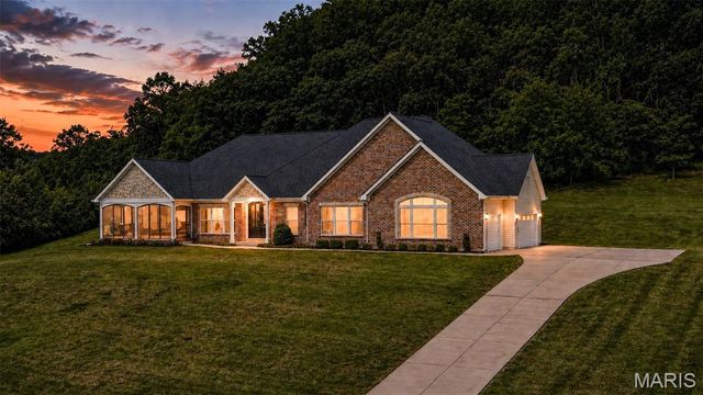 4425 Lookout Point Drive, Augusta, MO 63332