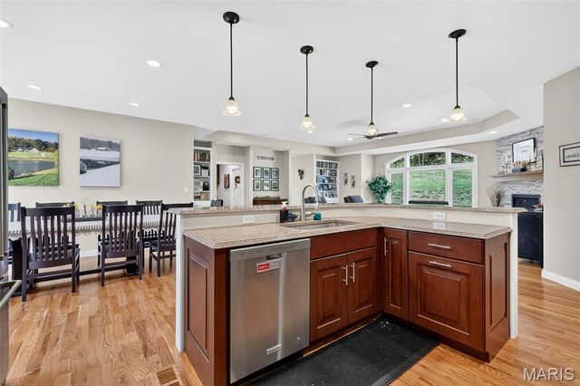 4425 Lookout Point Drive, Augusta, MO 63332
