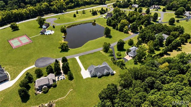 4425 Lookout Point Drive, Augusta, MO 63332