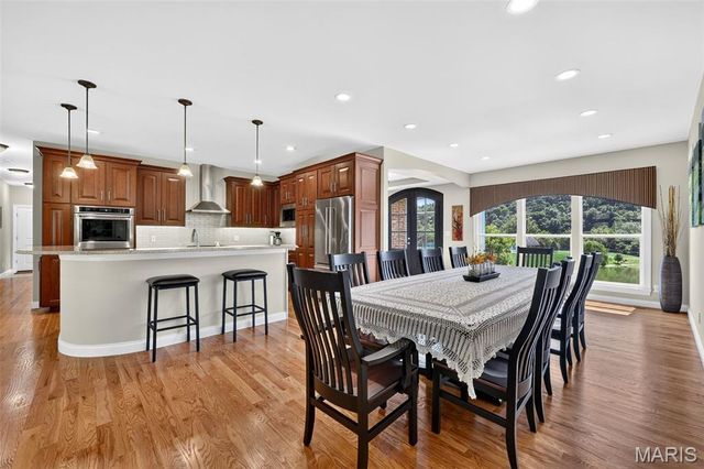 4425 Lookout Point Drive, Augusta, MO 63332