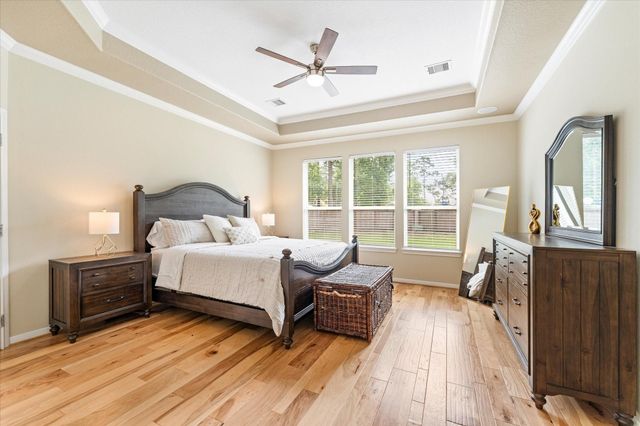 16802 Cherokee Lake Lane, Houston, TX 77044