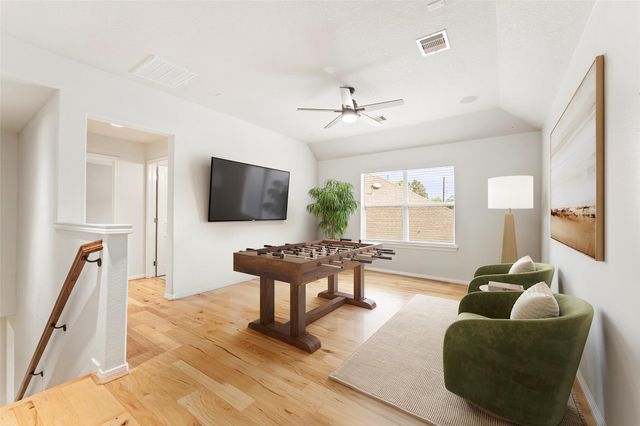 16802 Cherokee Lake Lane, Houston, TX 77044