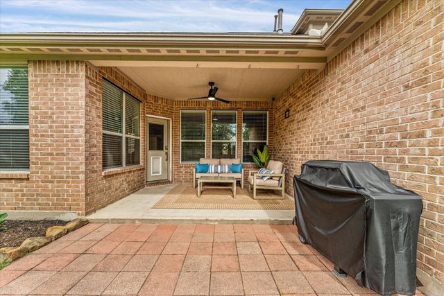 16802 Cherokee Lake Lane, Houston, TX 77044