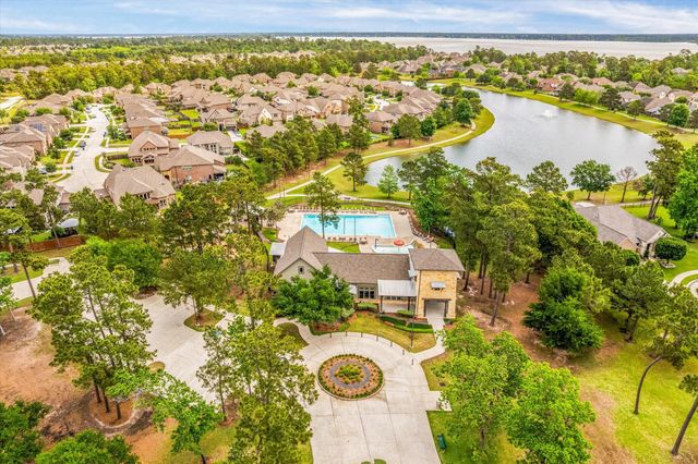 16802 Cherokee Lake Lane, Houston, TX 77044