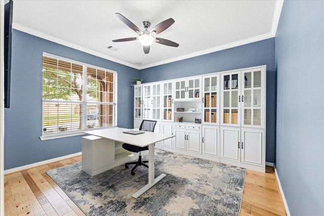 16802 Cherokee Lake Lane, Houston, TX 77044