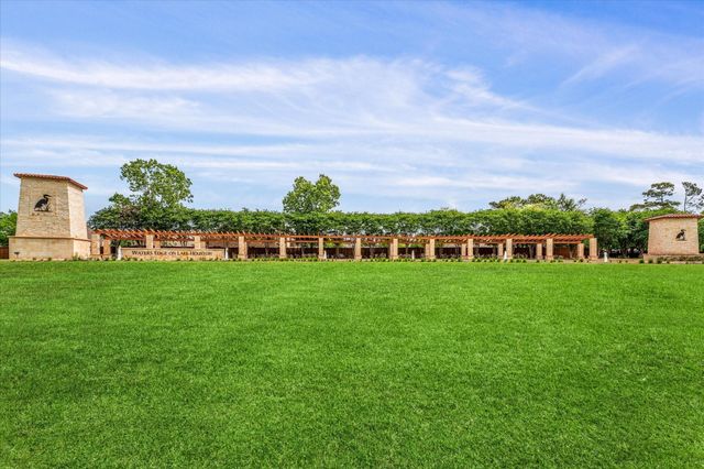 16802 Cherokee Lake Lane, Houston, TX 77044