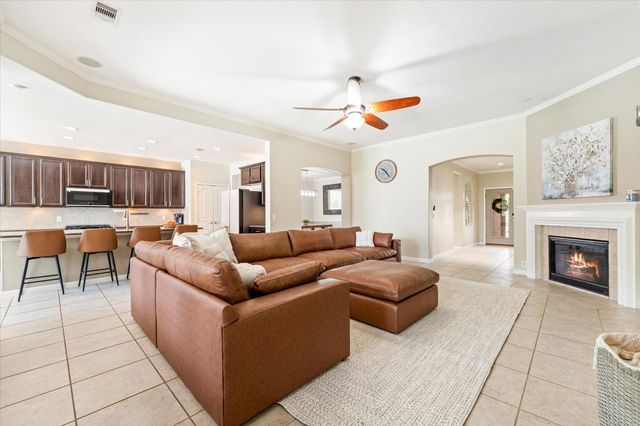 16802 Cherokee Lake Lane, Houston, TX 77044