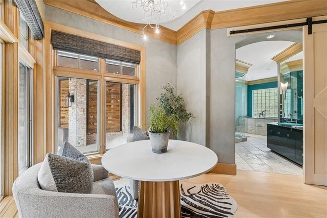 1916 Mulholland Drive, Edmond, OK 73012