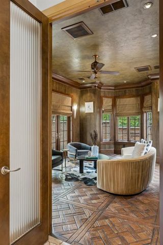 1916 Mulholland Drive, Edmond, OK 73012