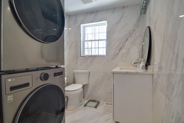 555 Old Harvard Rd, Boxborough, MA 01719