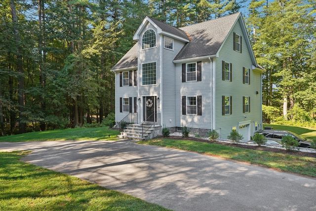 555 Old Harvard Rd, Boxborough, MA 01719