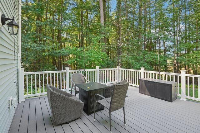 555 Old Harvard Rd, Boxborough, MA 01719