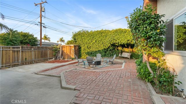 927 Alta Loma Drive, Corona, CA 92882