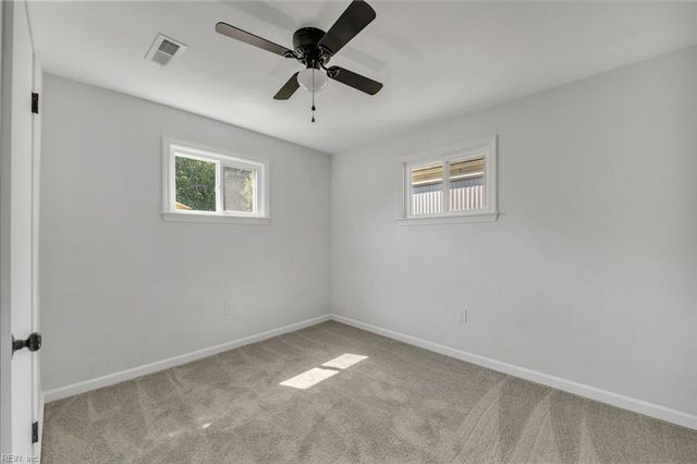 129 Jordan DR, Hampton, VA 23666