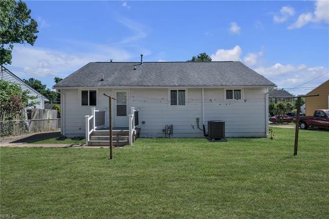 129 Jordan DR, Hampton, VA 23666