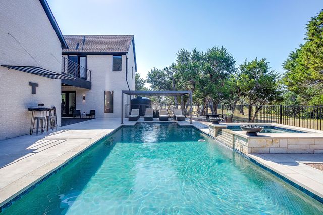 8104 Leven Links Street, Cleburne, TX 76033