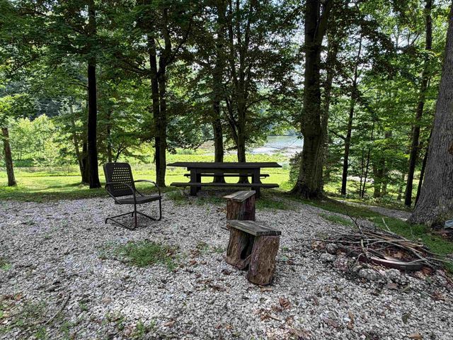 488 Dawn Lane, Bedford, IN 47421