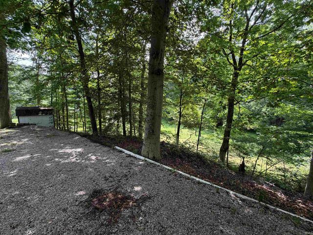 488 Dawn Lane, Bedford, IN 47421