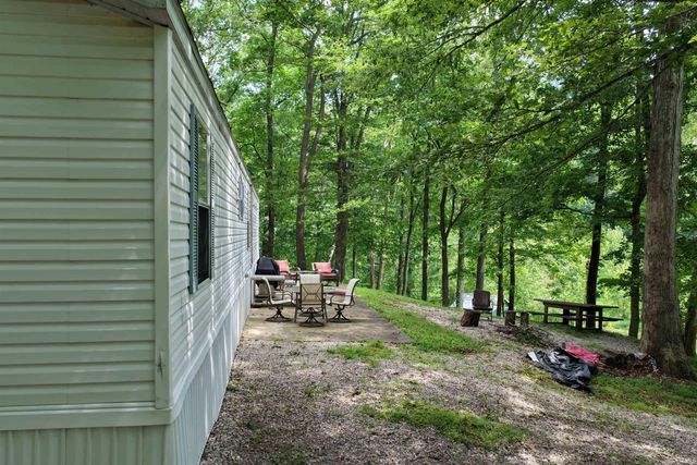 488 Dawn Lane, Bedford, IN 47421