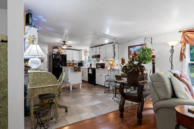 434 D Harvey Road, Graysville, TN 37338