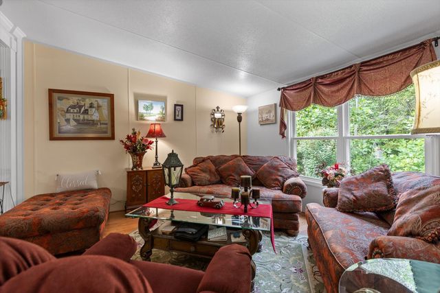 434 D Harvey Road, Graysville, TN 37338