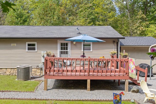 434 D Harvey Road, Graysville, TN 37338