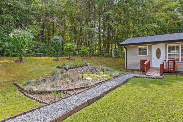 434 D Harvey Road, Graysville, TN 37338