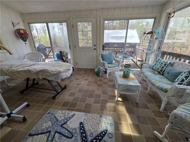 859 Black Plain Road, North Smithfield, RI 02896