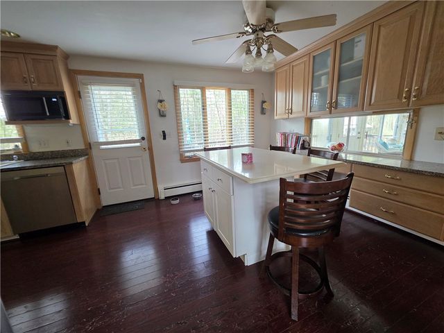 859 Black Plain Road, North Smithfield, RI 02896