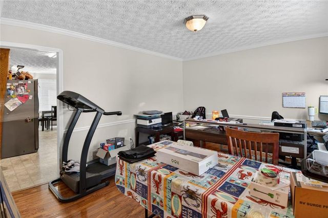 4805 Glenwood Drive, Acworth, GA 30101