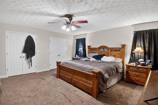 4805 Glenwood Drive, Acworth, GA 30101