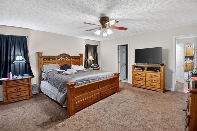 4805 Glenwood Drive, Acworth, GA 30101