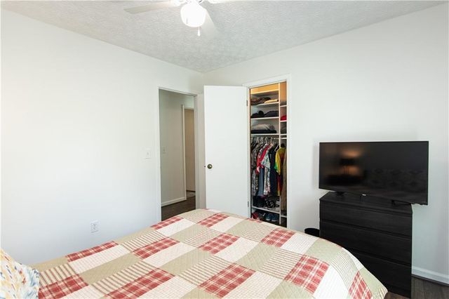 111 Little Brook Drive, Woodstock, GA 30188