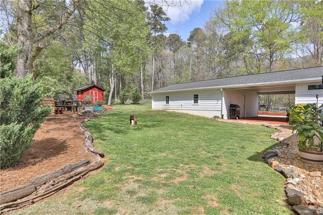 111 Little Brook Drive, Woodstock, GA 30188