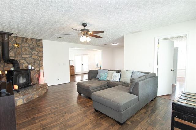 111 Little Brook Drive, Woodstock, GA 30188