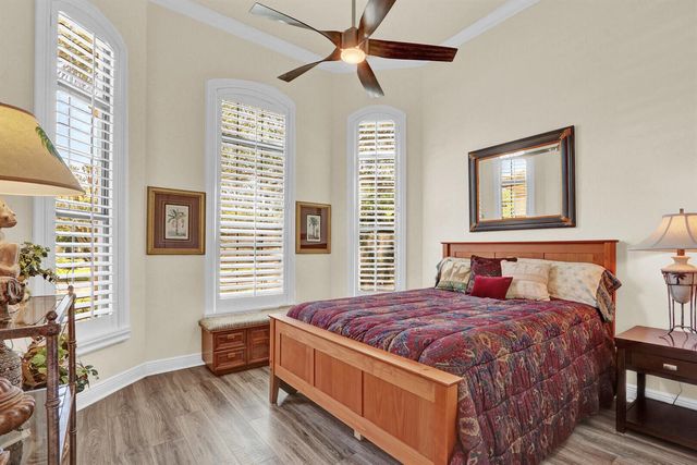 1042 NE Savanna Oaks Way, Jensen Beach, FL 34957