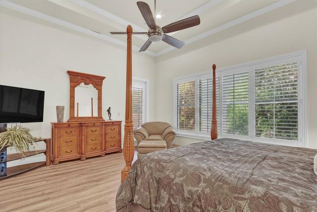 1042 NE Savanna Oaks Way, Jensen Beach, FL 34957