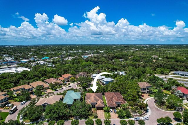 1042 NE Savanna Oaks Way, Jensen Beach, FL 34957