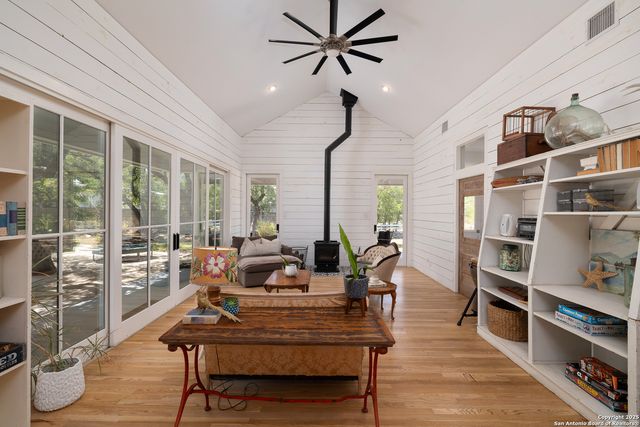 125 El Cerrito, San Antonio, TX 78232