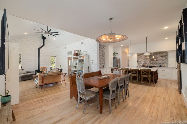 125 El Cerrito, San Antonio, TX 78232