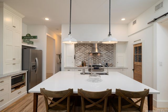 125 El Cerrito, San Antonio, TX 78232