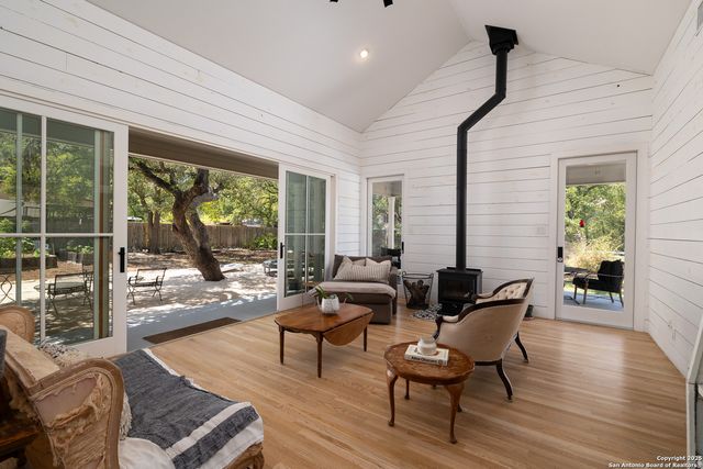 125 El Cerrito, San Antonio, TX 78232