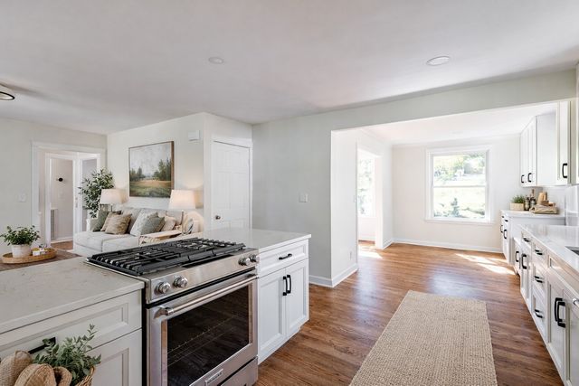 900 Woodmont Blvd, Nashville, TN 37204
