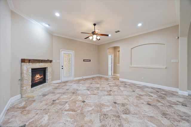 127 Stevenson Drive, Fate, TX 75087