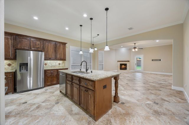 127 Stevenson Drive, Fate, TX 75087